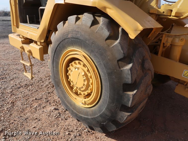 image for item DK3585 2000 Caterpillar 613C Series II  elevating scraper