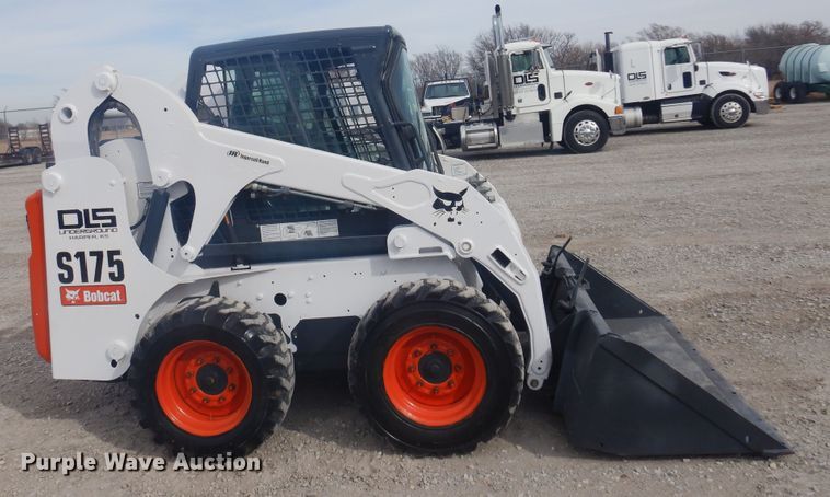 image for item DK4250 2007 Bobcat S175  skid steer loader