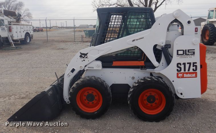 image for item DK4250 2007 Bobcat S175  skid steer loader
