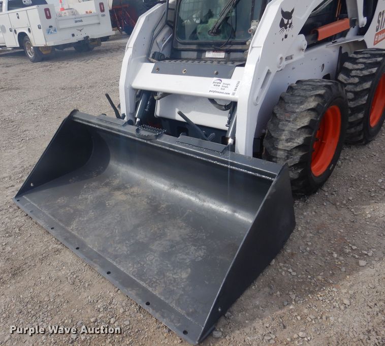 image for item DK4250 2007 Bobcat S175  skid steer loader