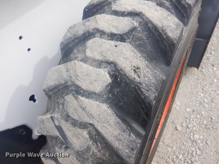 image for item DK4250 2007 Bobcat S175  skid steer loader