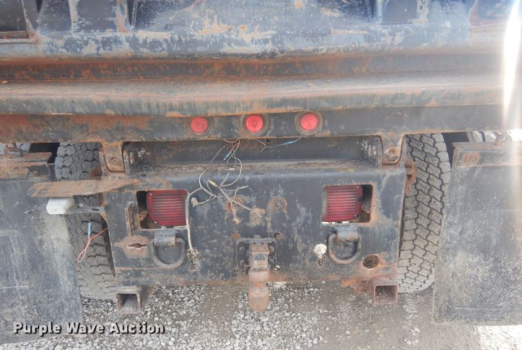 image for item DK4251 2000 Ford F750  dump truck