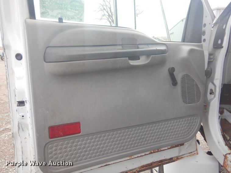 image for item DK4251 2000 Ford F750  dump truck