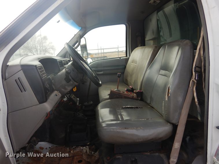 image for item DK4251 2000 Ford F750  dump truck