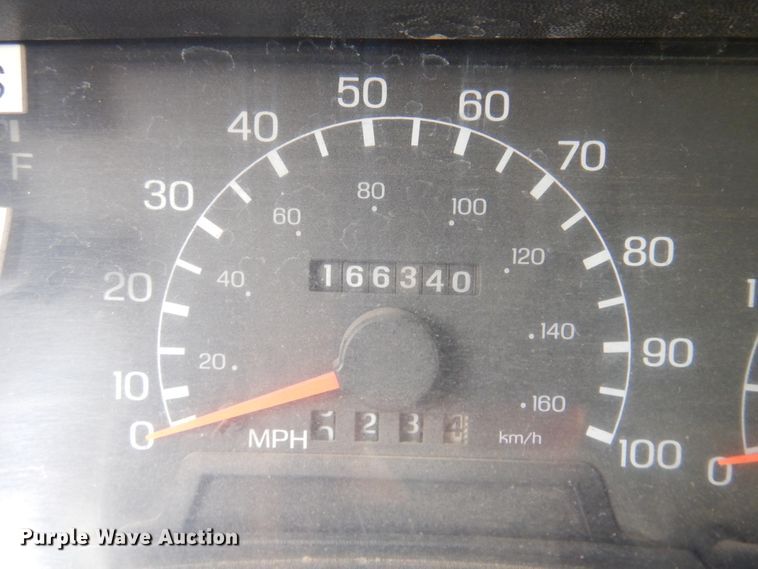 image for item DK4251 2000 Ford F750  dump truck