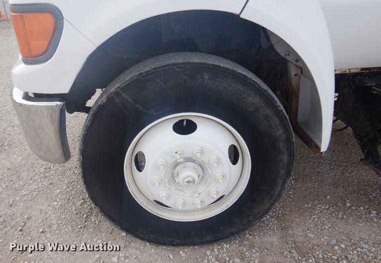 image for item DK4251 2000 Ford F750  dump truck