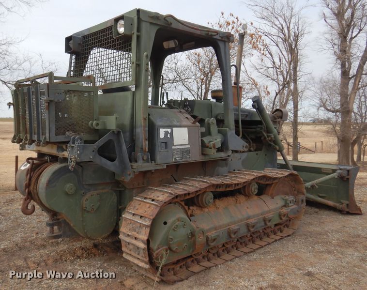 image for item DK4296 1982 Caterpillar D5B  dozer