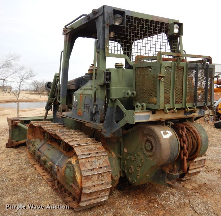 image for item DK4296 1982 Caterpillar D5B  dozer