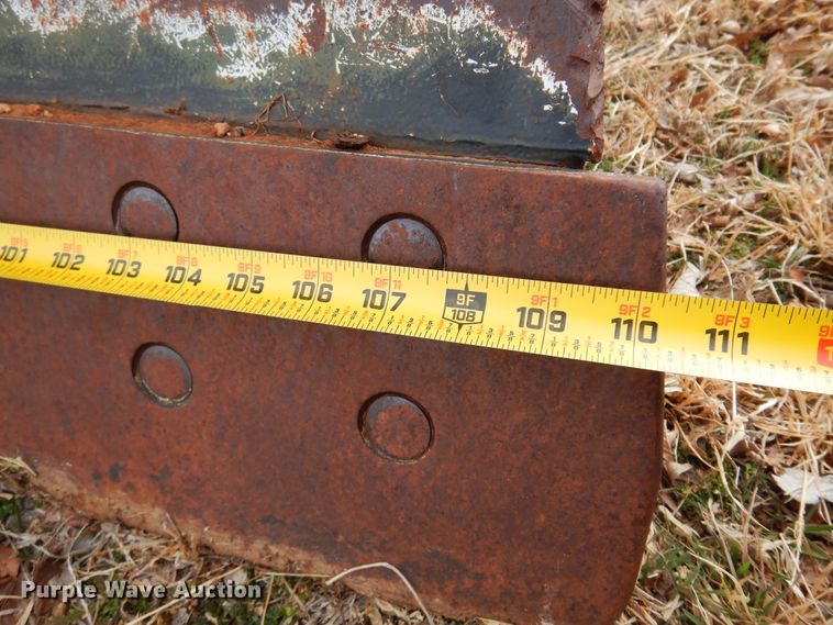 image for item DK4296 1982 Caterpillar D5B  dozer