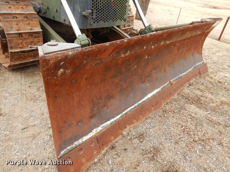 image for item DK4296 1982 Caterpillar D5B  dozer