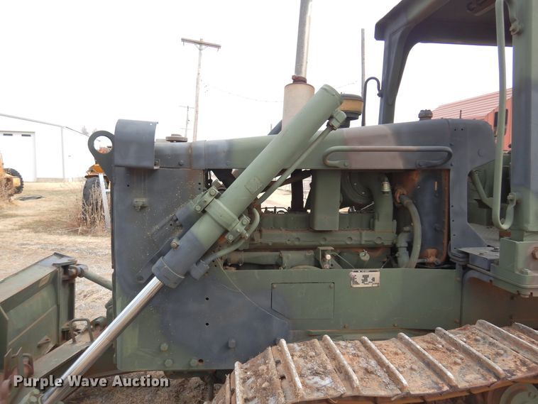 image for item DK4296 1982 Caterpillar D5B  dozer