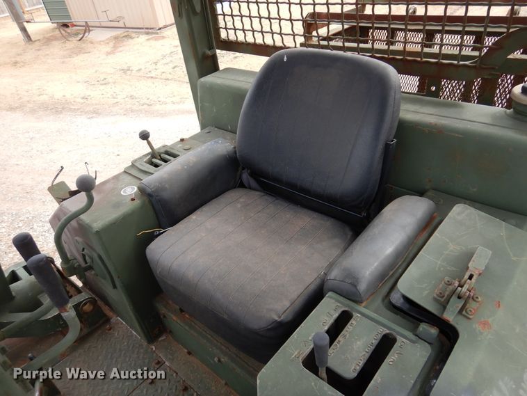 image for item DK4296 1982 Caterpillar D5B  dozer