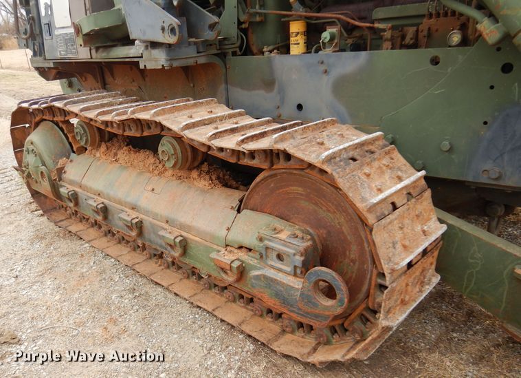 image for item DK4296 1982 Caterpillar D5B  dozer
