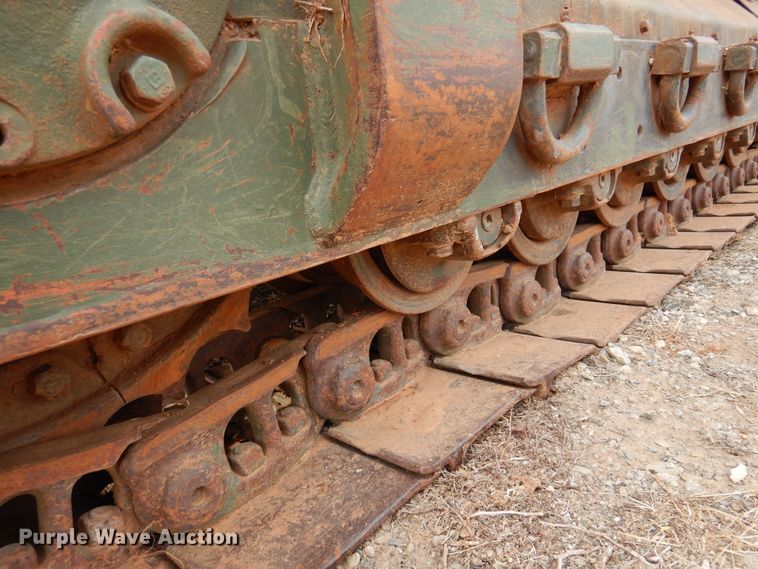 image for item DK4296 1982 Caterpillar D5B  dozer