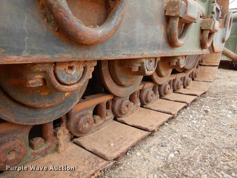 image for item DK4296 1982 Caterpillar D5B  dozer