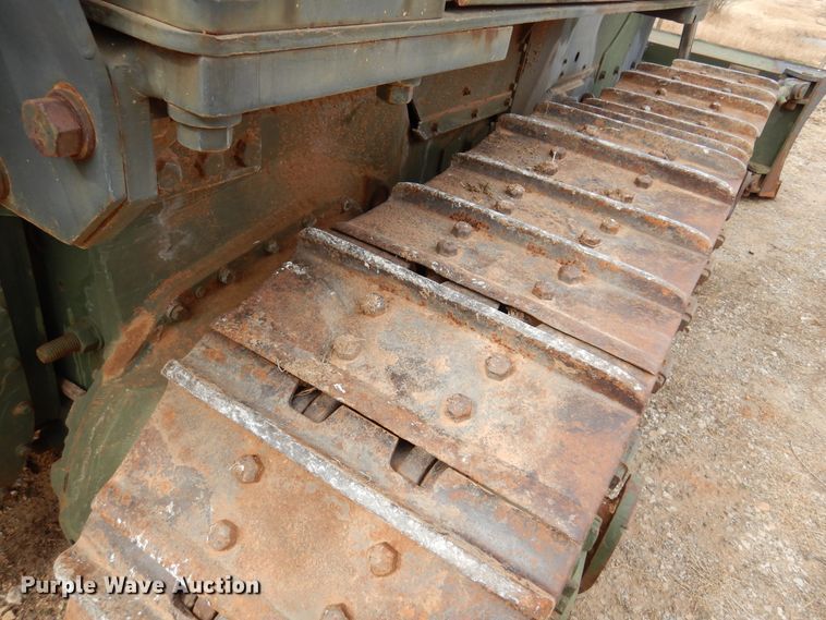 image for item DK4296 1982 Caterpillar D5B  dozer
