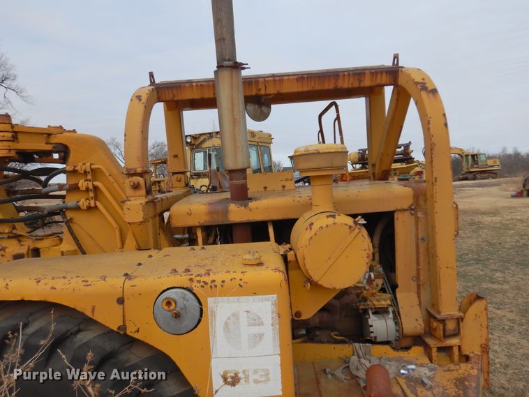 image for item DK4297 1972 Caterpillar 613  elevating scraper