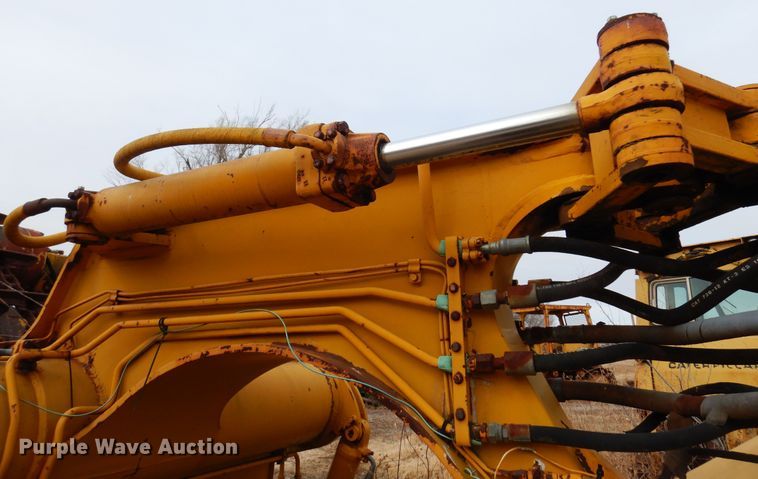 image for item DK4297 1972 Caterpillar 613  elevating scraper