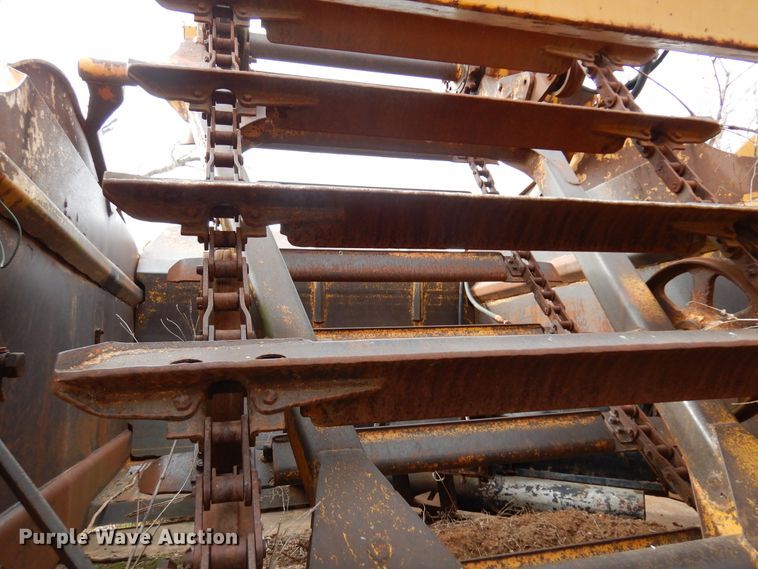 image for item DK4297 1972 Caterpillar 613  elevating scraper