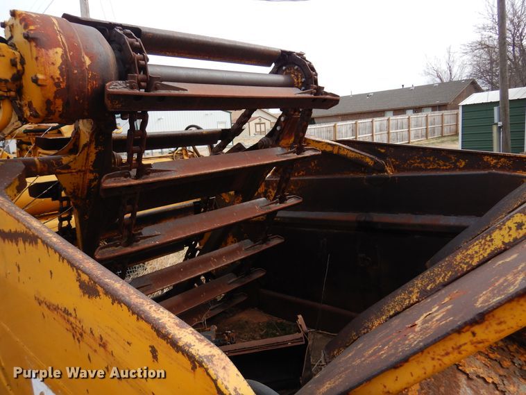 image for item DK4297 1972 Caterpillar 613  elevating scraper