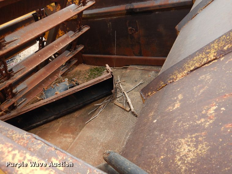 image for item DK4297 1972 Caterpillar 613  elevating scraper