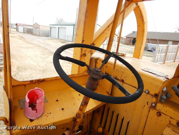 image for item DK4297 1972 Caterpillar 613  elevating scraper