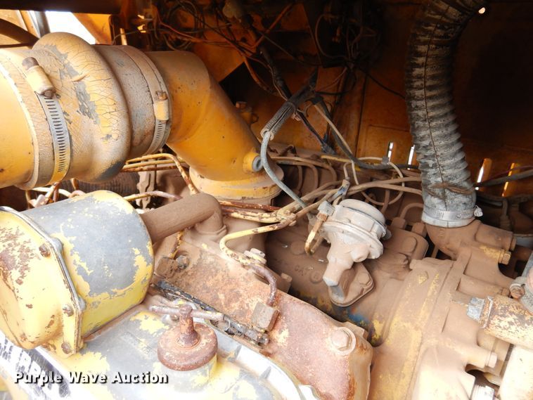 image for item DK4297 1972 Caterpillar 613  elevating scraper