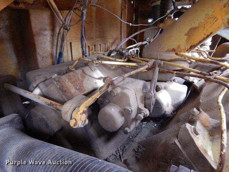 image for item DK4297 1972 Caterpillar 613  elevating scraper