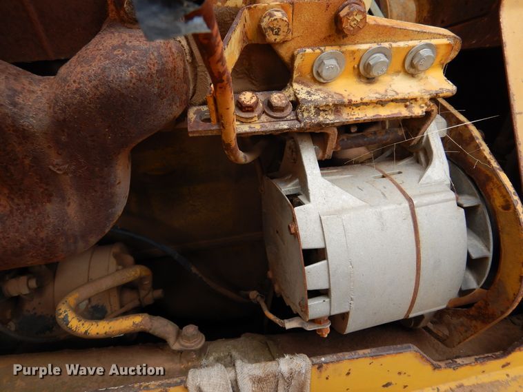 image for item DK4297 1972 Caterpillar 613  elevating scraper