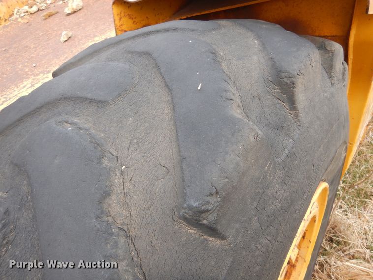 image for item DK4297 1972 Caterpillar 613  elevating scraper