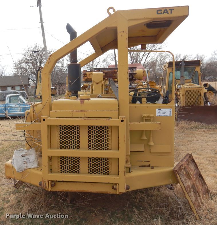 image for item DK4298 1970 Caterpillar 613  elevating scraper