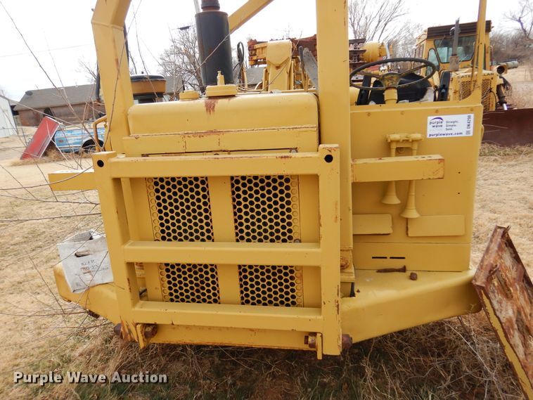image for item DK4298 1970 Caterpillar 613  elevating scraper