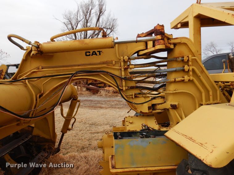 image for item DK4298 1970 Caterpillar 613  elevating scraper