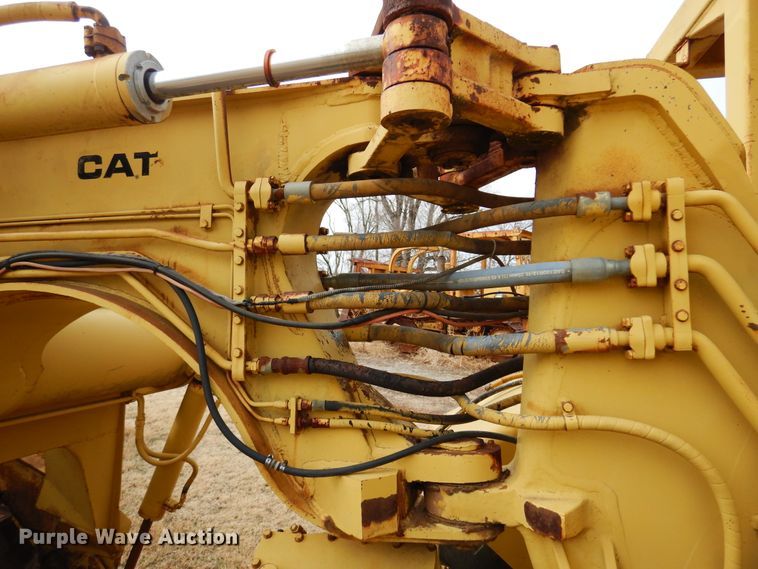 image for item DK4298 1970 Caterpillar 613  elevating scraper