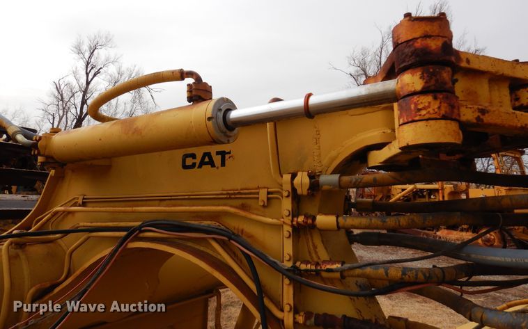 image for item DK4298 1970 Caterpillar 613  elevating scraper