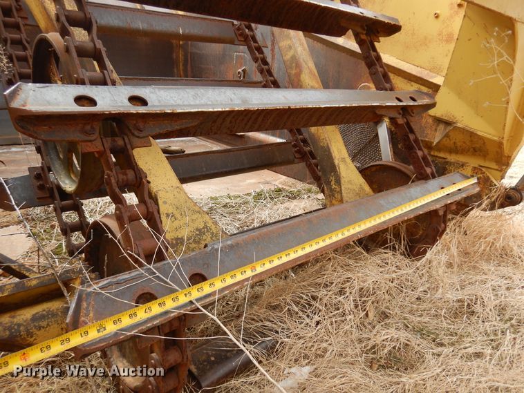 image for item DK4298 1970 Caterpillar 613  elevating scraper