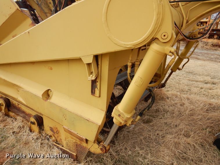 image for item DK4298 1970 Caterpillar 613  elevating scraper