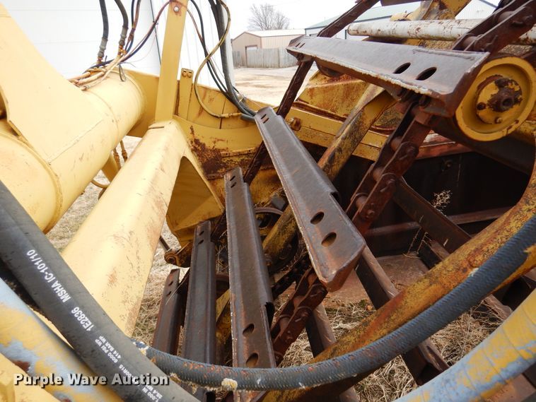 image for item DK4298 1970 Caterpillar 613  elevating scraper