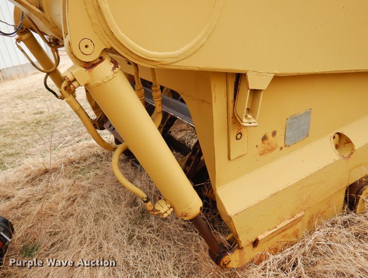 image for item DK4298 1970 Caterpillar 613  elevating scraper