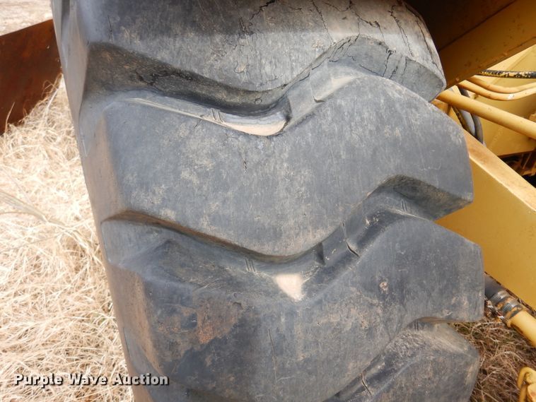 image for item DK4298 1970 Caterpillar 613  elevating scraper