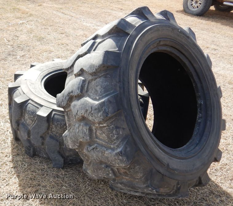 image for item DK4319 (2) 19.5L-24.5 tires