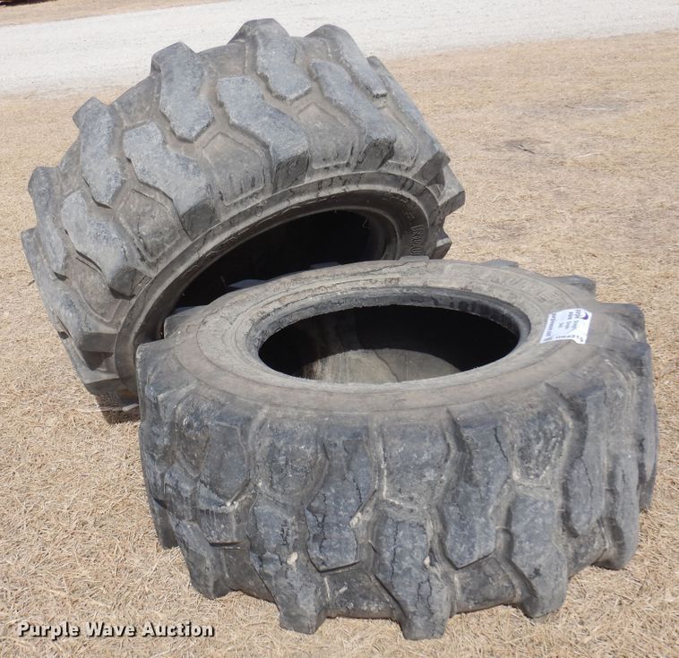 image for item DK4319 (2) 19.5L-24.5 tires