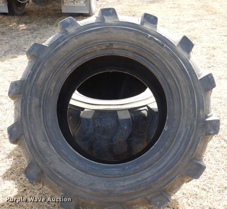 image for item DK4319 (2) 19.5L-24.5 tires