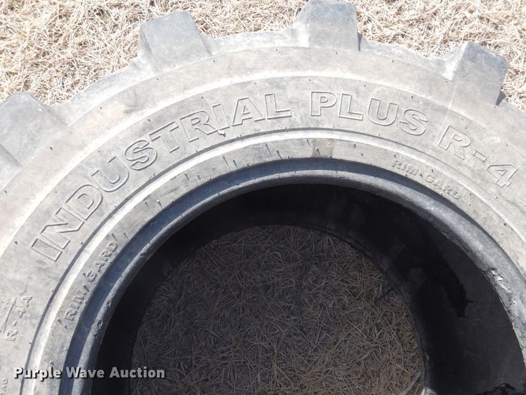 image for item DK4319 (2) 19.5L-24.5 tires