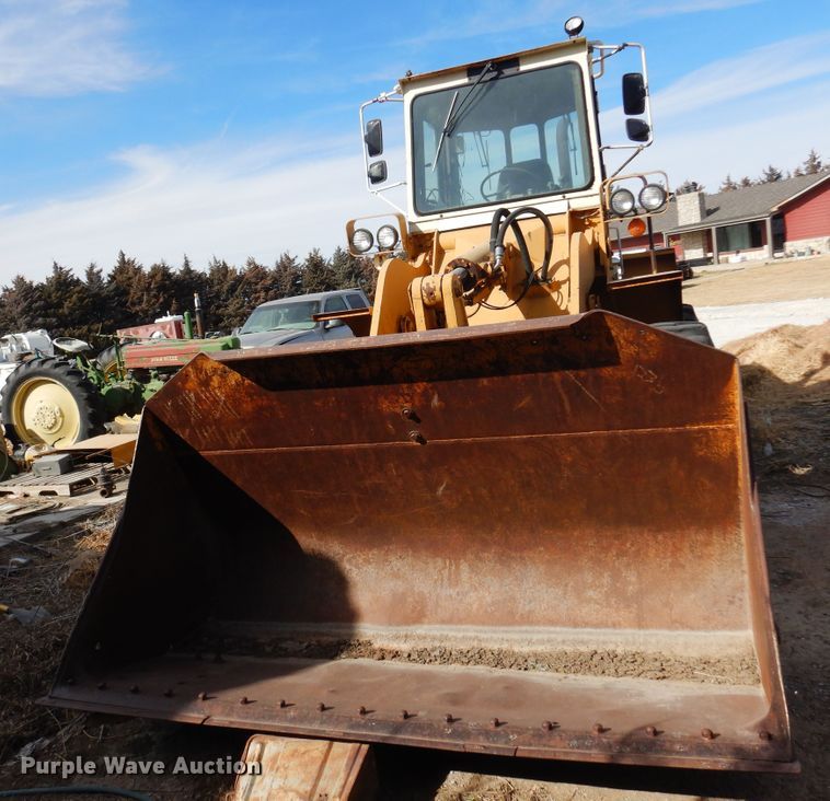 image for item DK4322 International 530  wheel loader