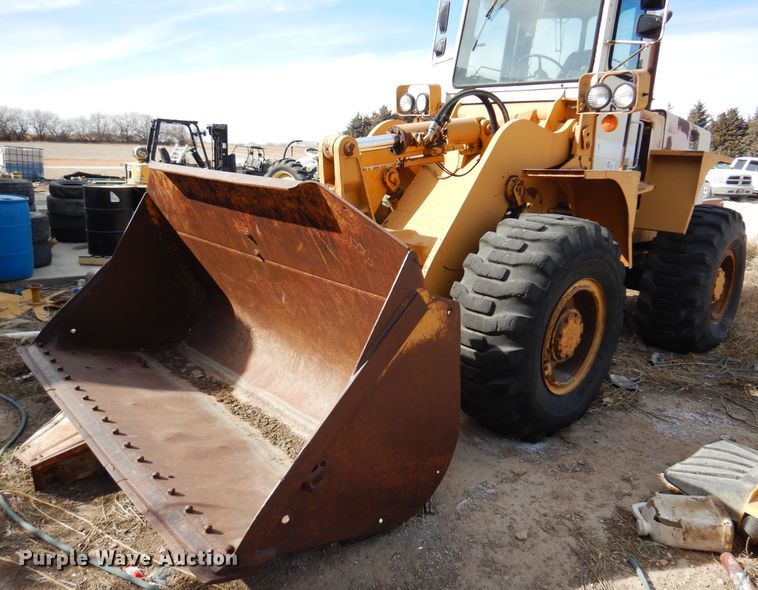 image for item DK4322 International 530  wheel loader