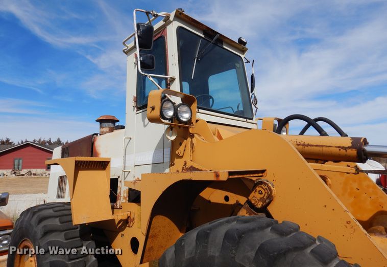 image for item DK4322 International 530  wheel loader