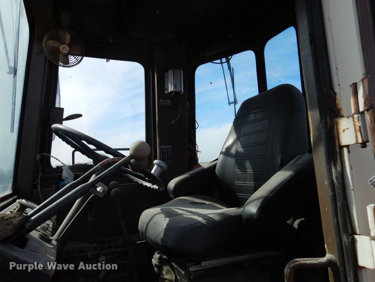 image for item DK4322 International 530  wheel loader