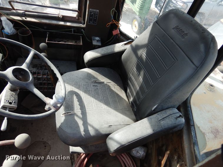 image for item DK4322 International 530  wheel loader