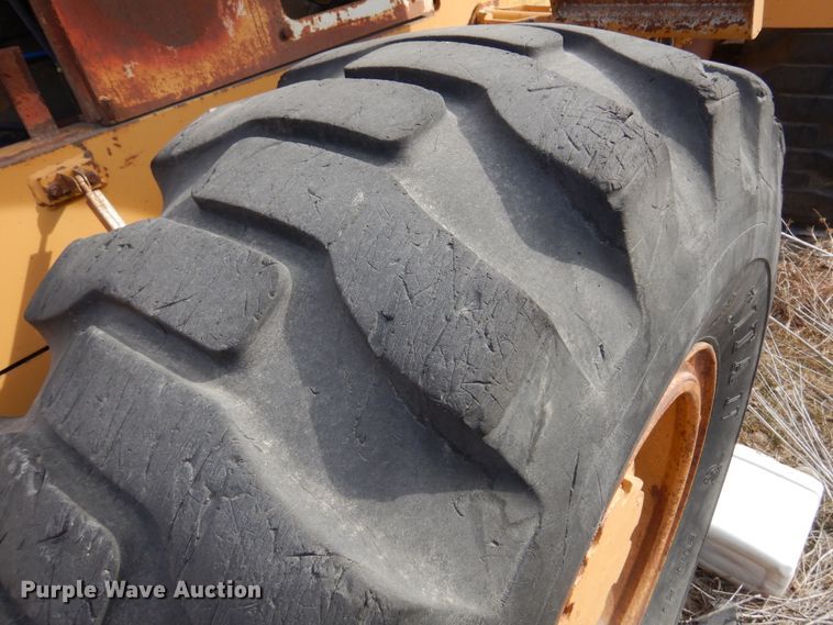 image for item DK4322 International 530  wheel loader